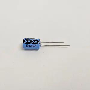 100UF 63V RADIAL CAPACITOR NOS 5 PIECES