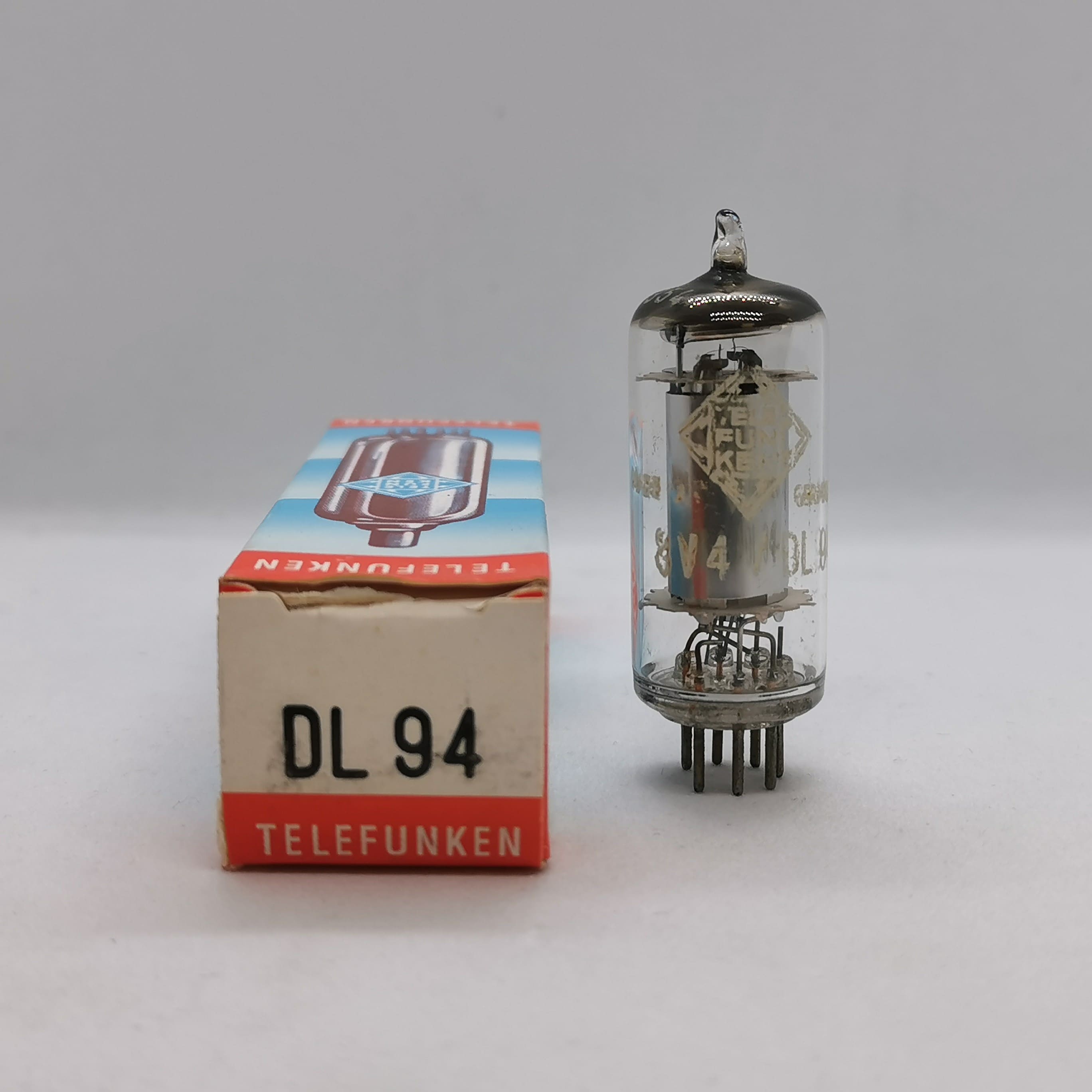 DL94 3V4 TELEFUNKEN NOS BOXED VALVE TUBE Langrex